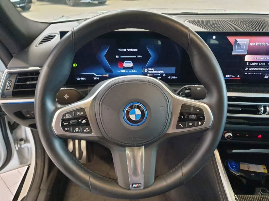 BMW i4 2023