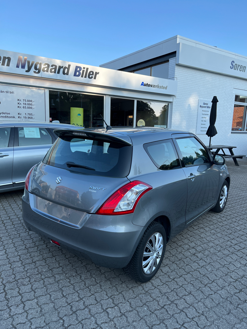 Billede af Suzuki Swift 1,2 16V Cruise 94HK 3d