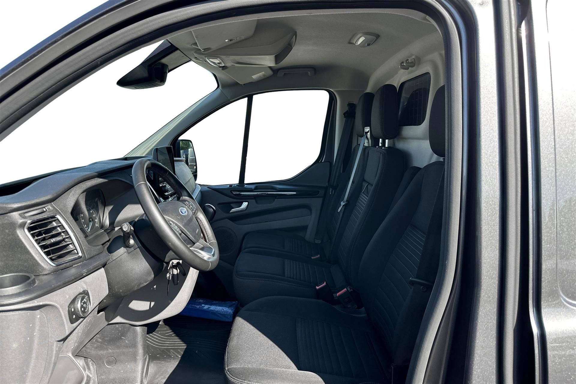 Billede af Ford Transit Custom 320 L2H1 2,0 TDCi Limited 170HK Van 6g