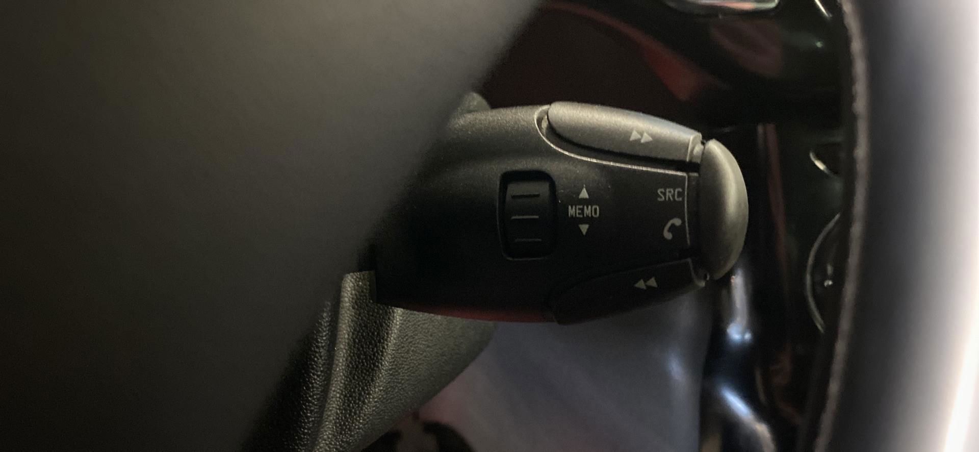 Billede af Citroën DS3 1,6 HDi FAP Dstyle 92HK 3d