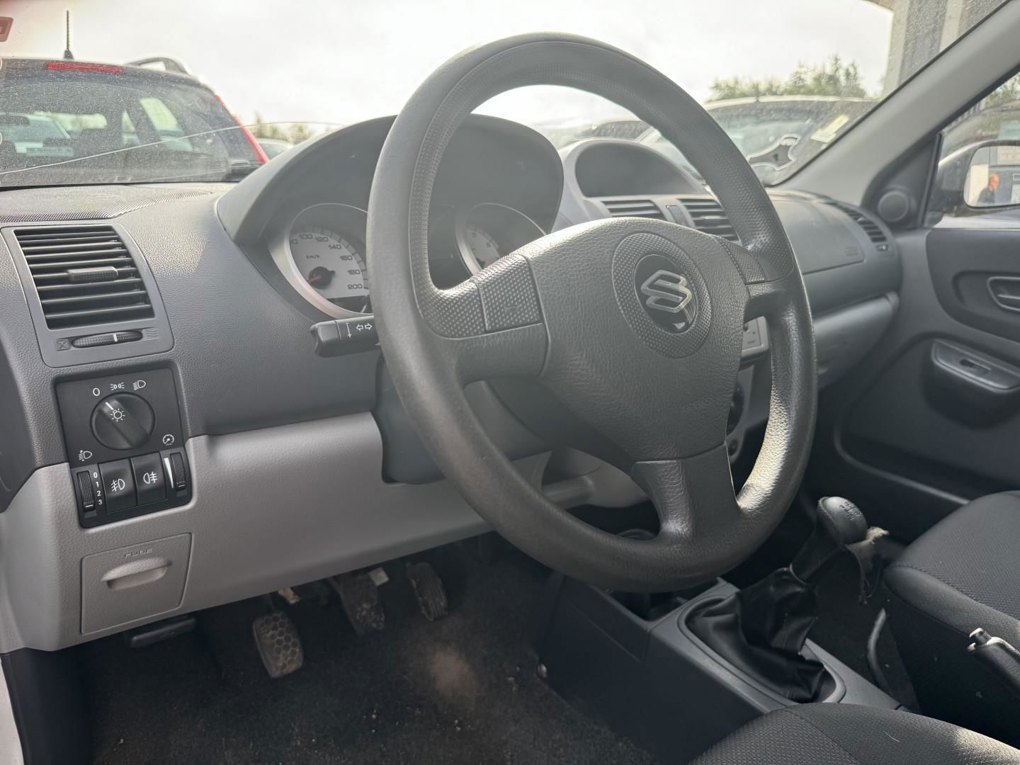 Billede af Suzuki Ignis 1,3 GL 94HK 5d