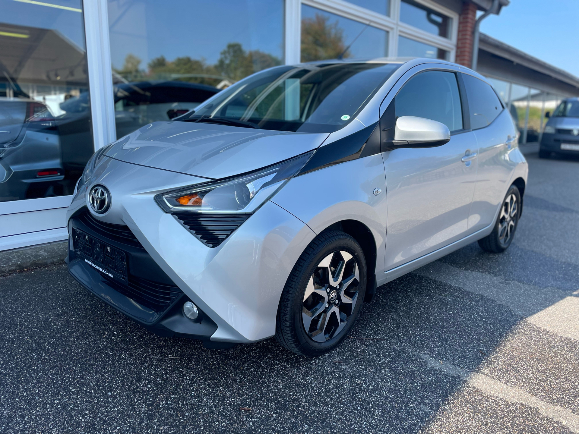 Billede af Toyota Aygo 1,0 VVT-I X-Press X-Shift 72HK 5d Aut.