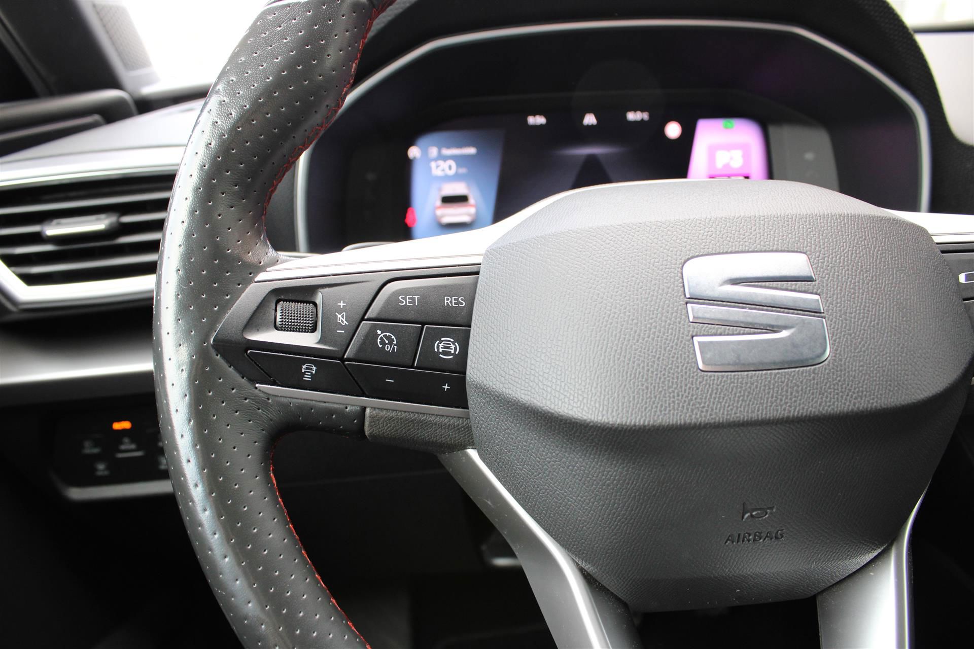 Billede af Seat Leon Sportstourer 1,5 e-TSI  Mild hybrid FR DSG 150HK Stc 7g Aut.