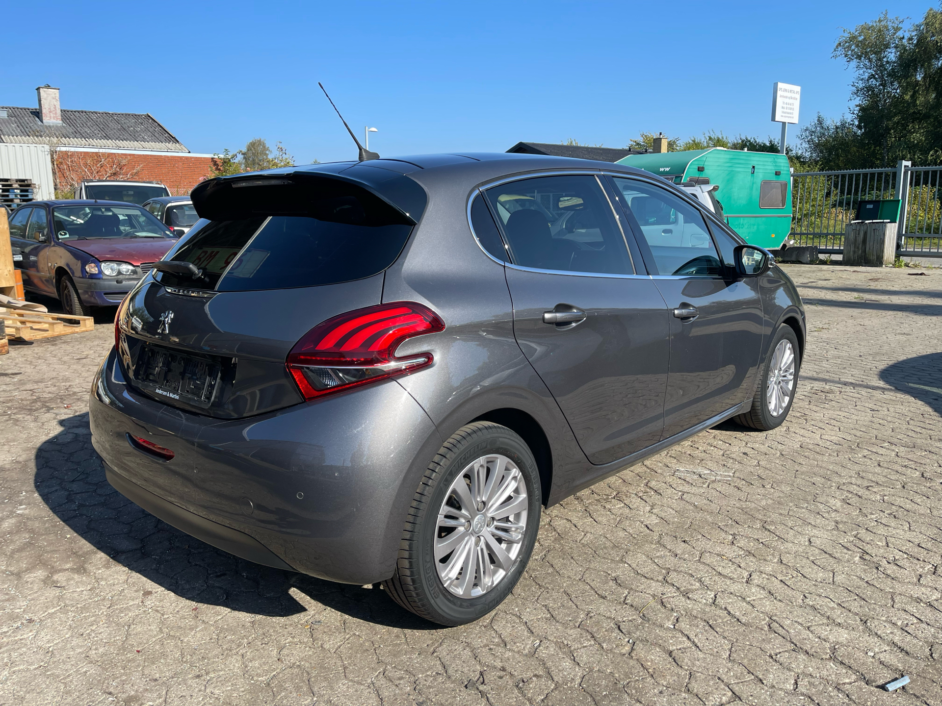 Billede af Peugeot 208 1,2 e-THP Allure 110HK 5d