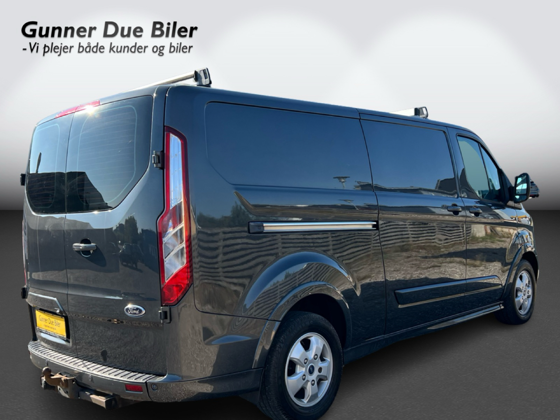 Billede af Ford Transit Custom 290 L2H1 2,0 TDCi Sport 170HK Van 6g Aut.