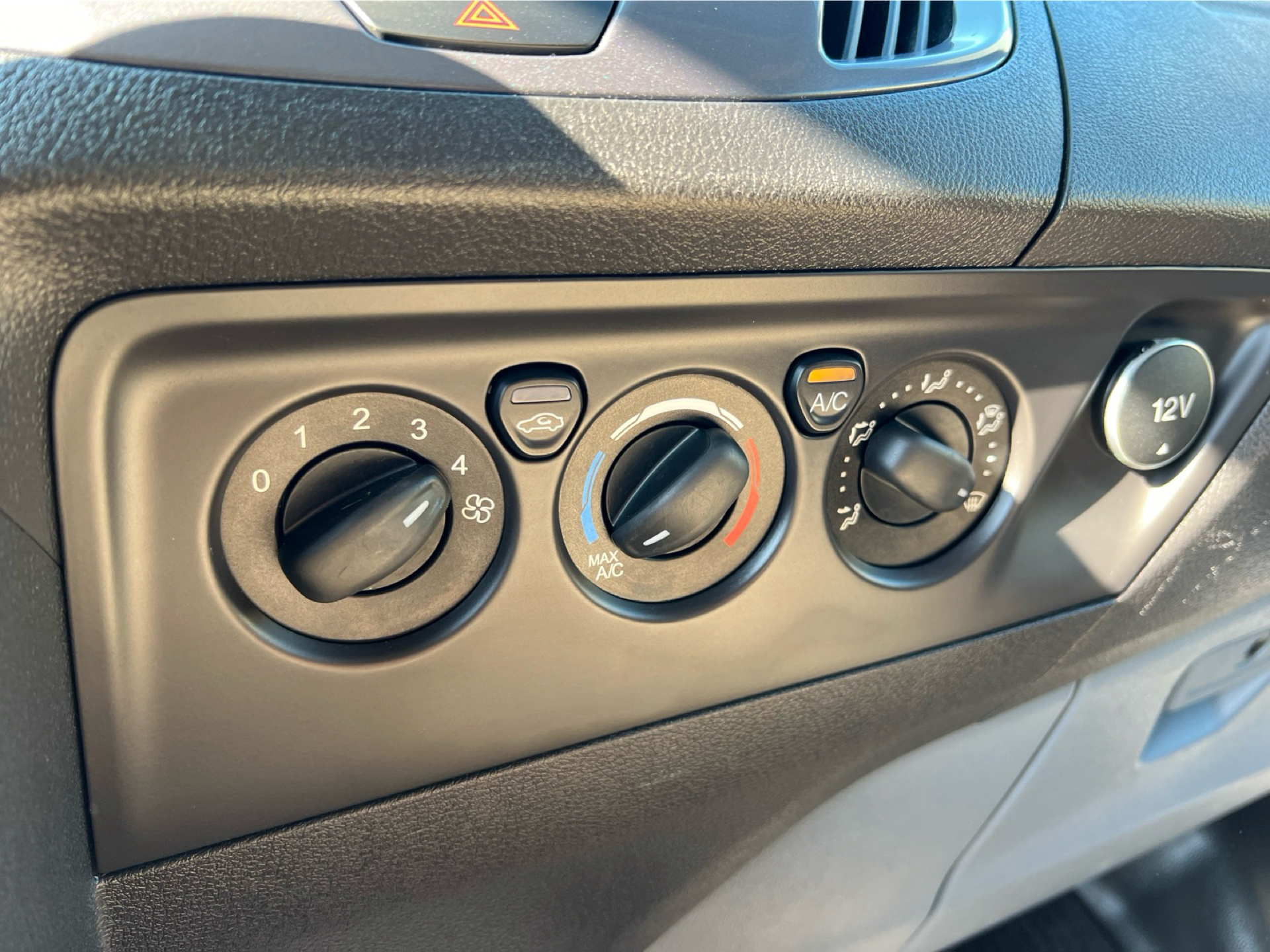 Billede af Ford Transit Custom 290 L2H1 2,0 TDCi Sport 170HK Van 6g Aut.