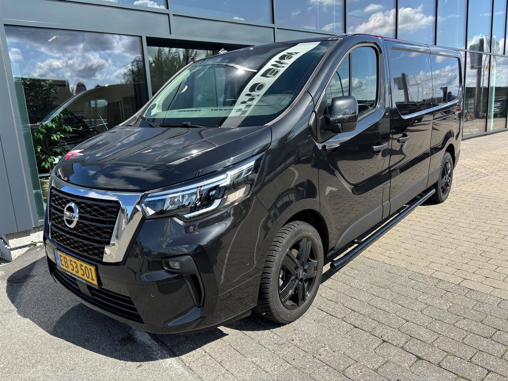 Billede af Nissan Primastar L2H1 2,0 DCi Tekna 150HK Van 6g Aut.