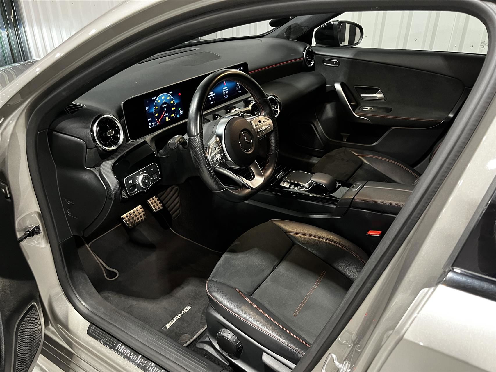 Mercedes-Benz A200 d 2019