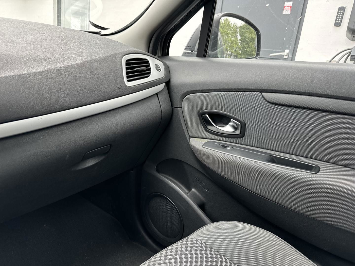 Billede af Renault Scénic 1,5 DCI FAP Authentique 110HK 6g