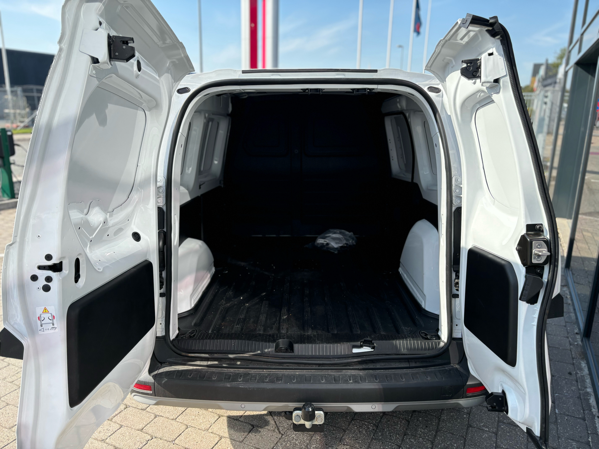 Billede af Nissan Townstar L2 3 Sæder EL N-Connecta 122HK Van Aut.