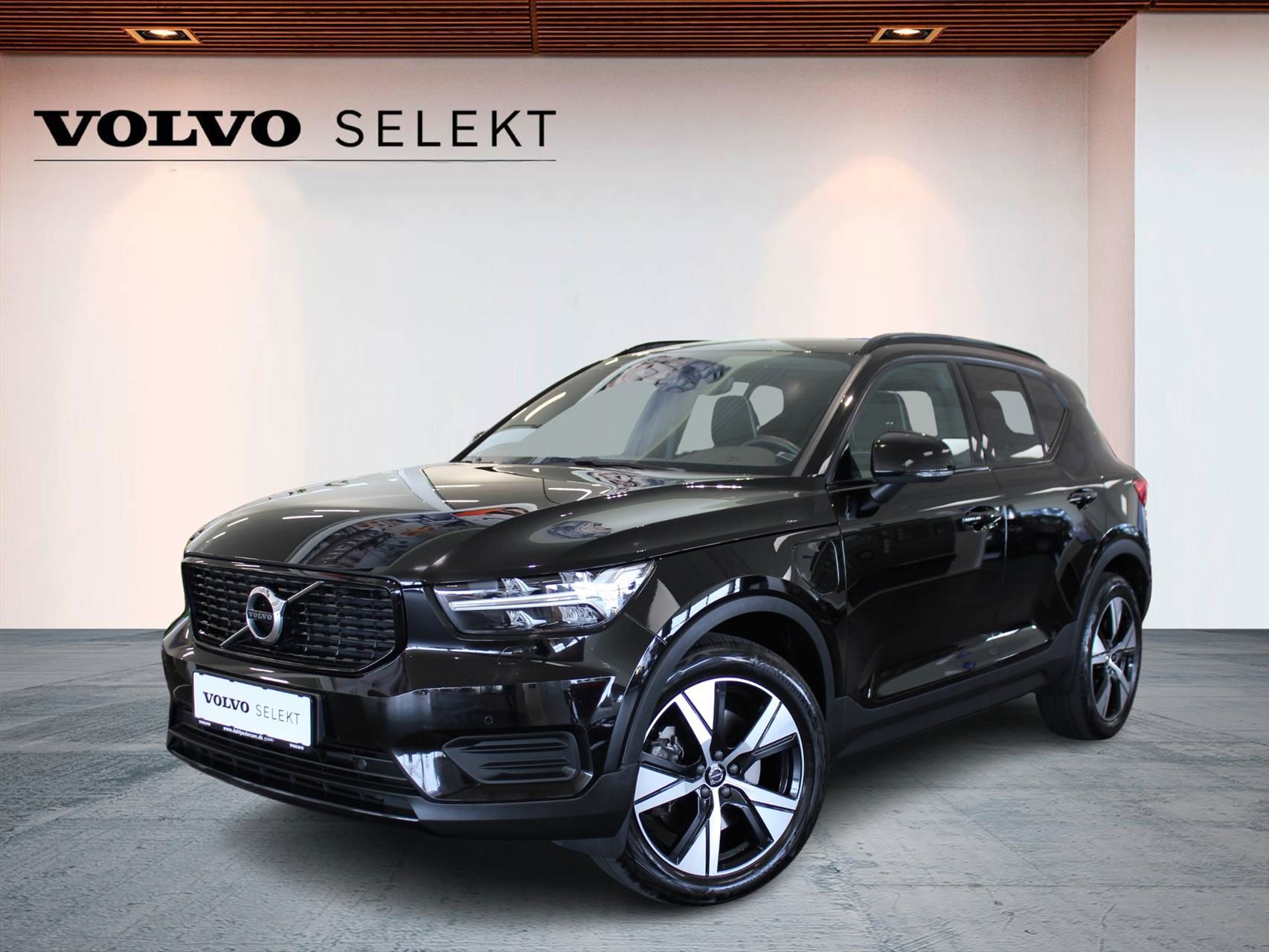 Billede af Volvo XC40 1,5 T5 Twin Engine  Plugin-hybrid R-design 262HK 5d 7g Aut.