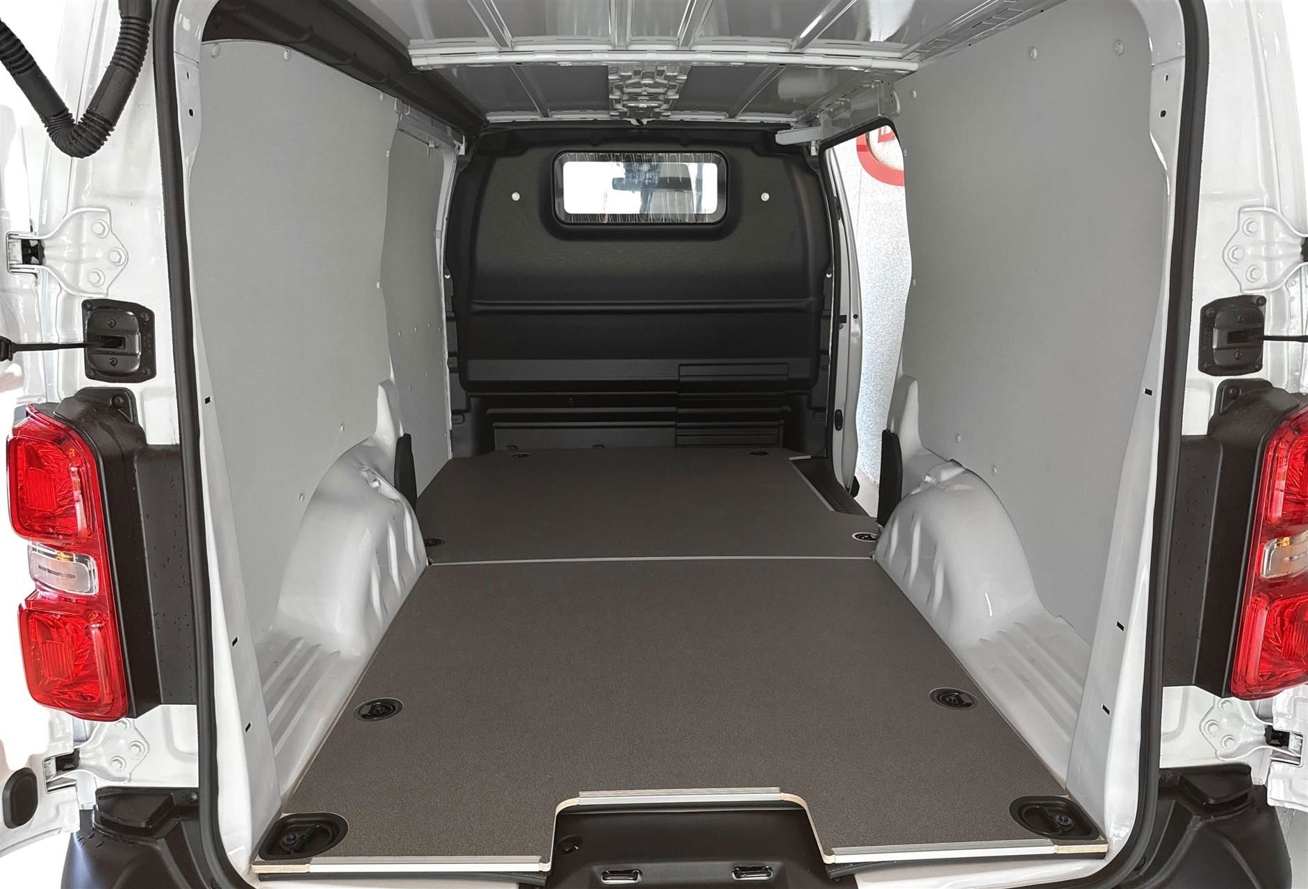 Billede af Toyota Proace 2.0D 144hp Long/En skydedør aut. gear COMFORT MASTER