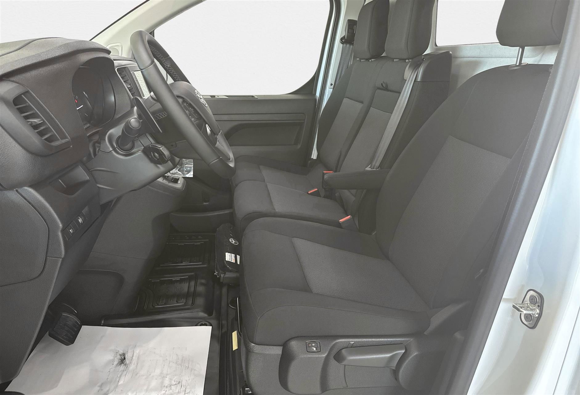 Billede af Toyota Proace 2.0D 144hp Long/En skydedør aut. gear COMFORT MASTER