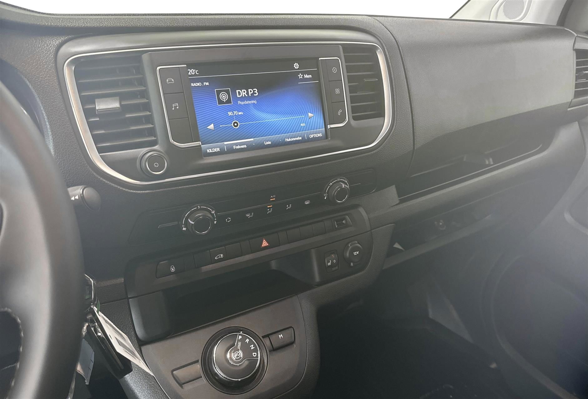 Billede af Toyota Proace 2.0D 144hp Long/En skydedør aut. gear COMFORT MASTER