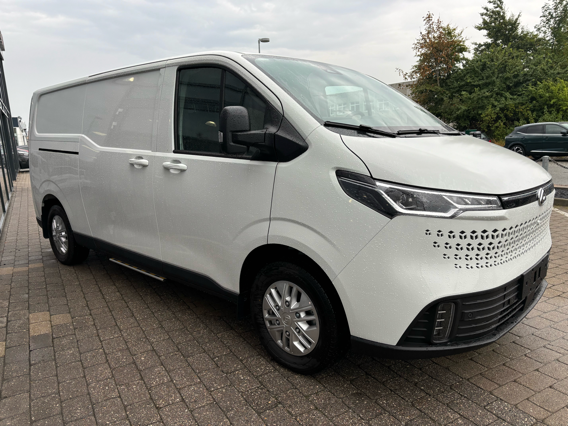 Billede af Maxus e-Deliver 7 L2H1 EL 204HK Van Aut.