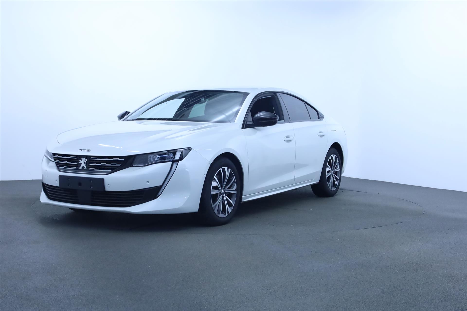 Billede af Peugeot 508 1,6 PureTech  Plugin-hybrid Selection Sport EAT8 start/stop 225HK 8g Aut.