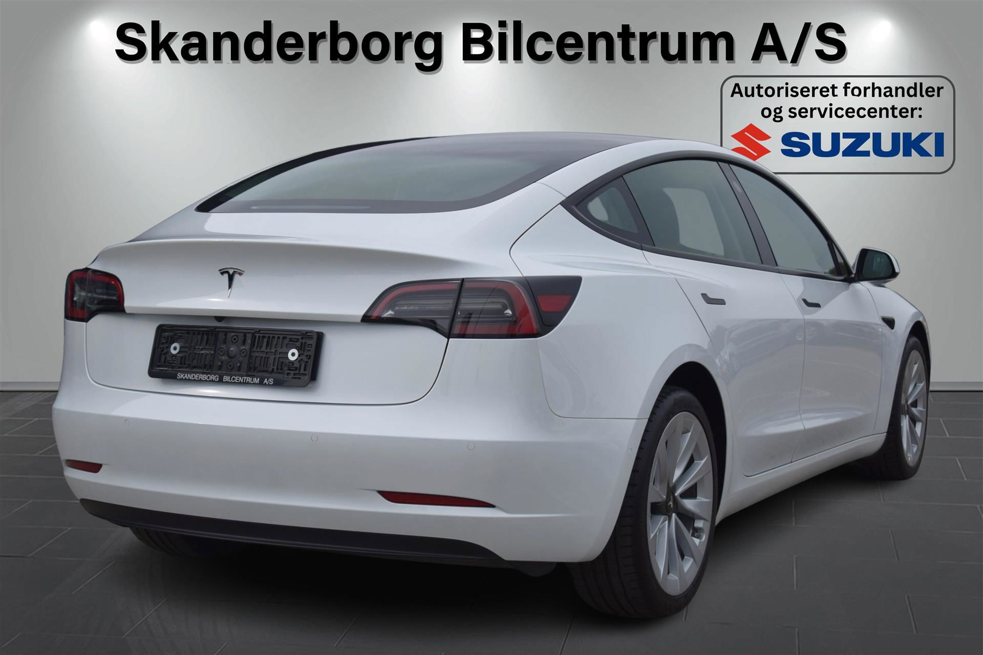 Billede af Tesla Model 3 EL Standard Range 283HK Aut.