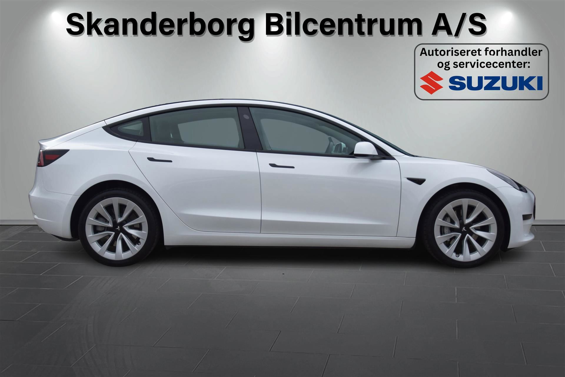 Billede af Tesla Model 3 EL Standard Range 283HK Aut.