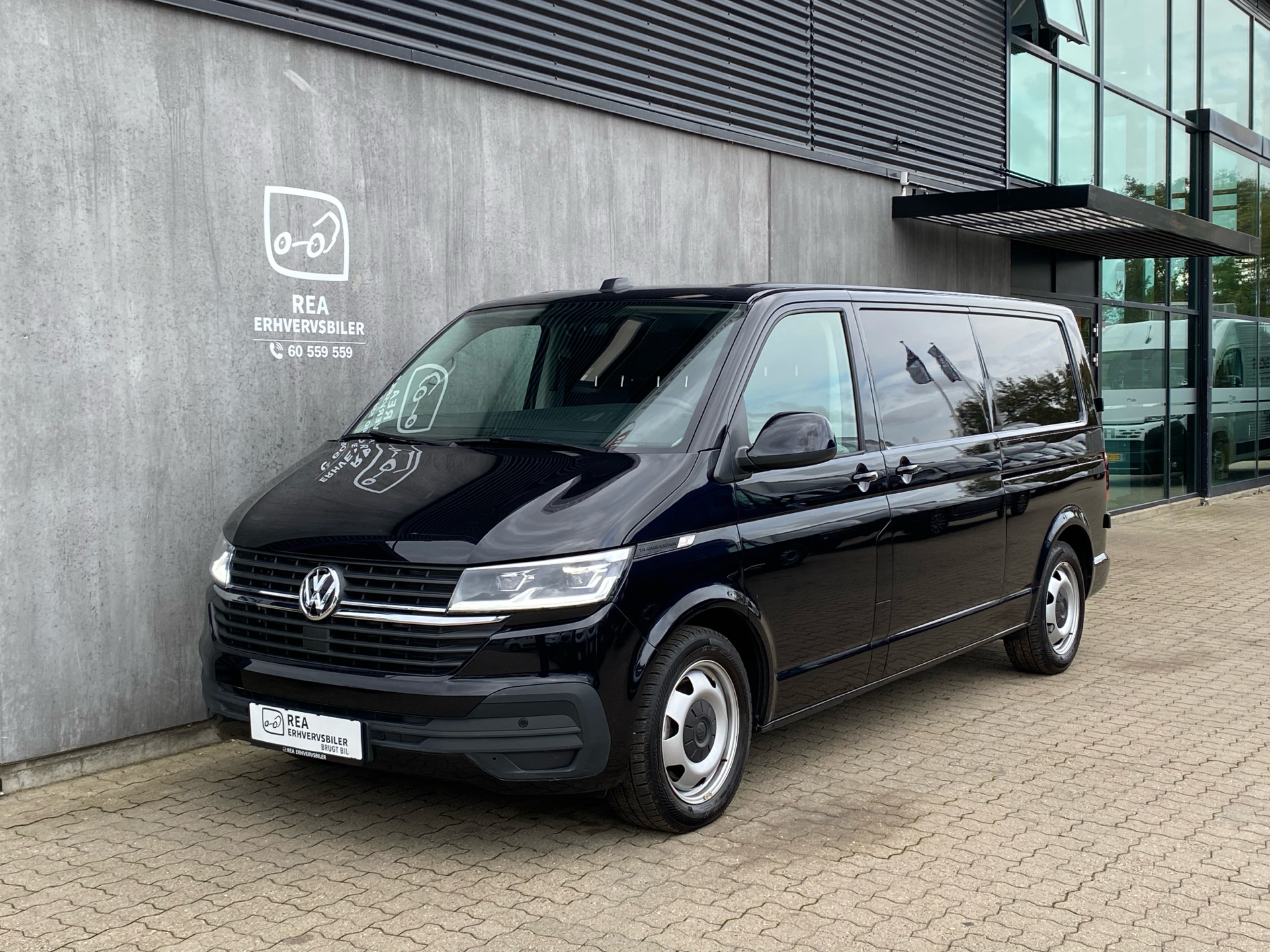 Billede af VW Transporter Lang 2,0 TDI BMT DSG 204HK Van 7g Aut.