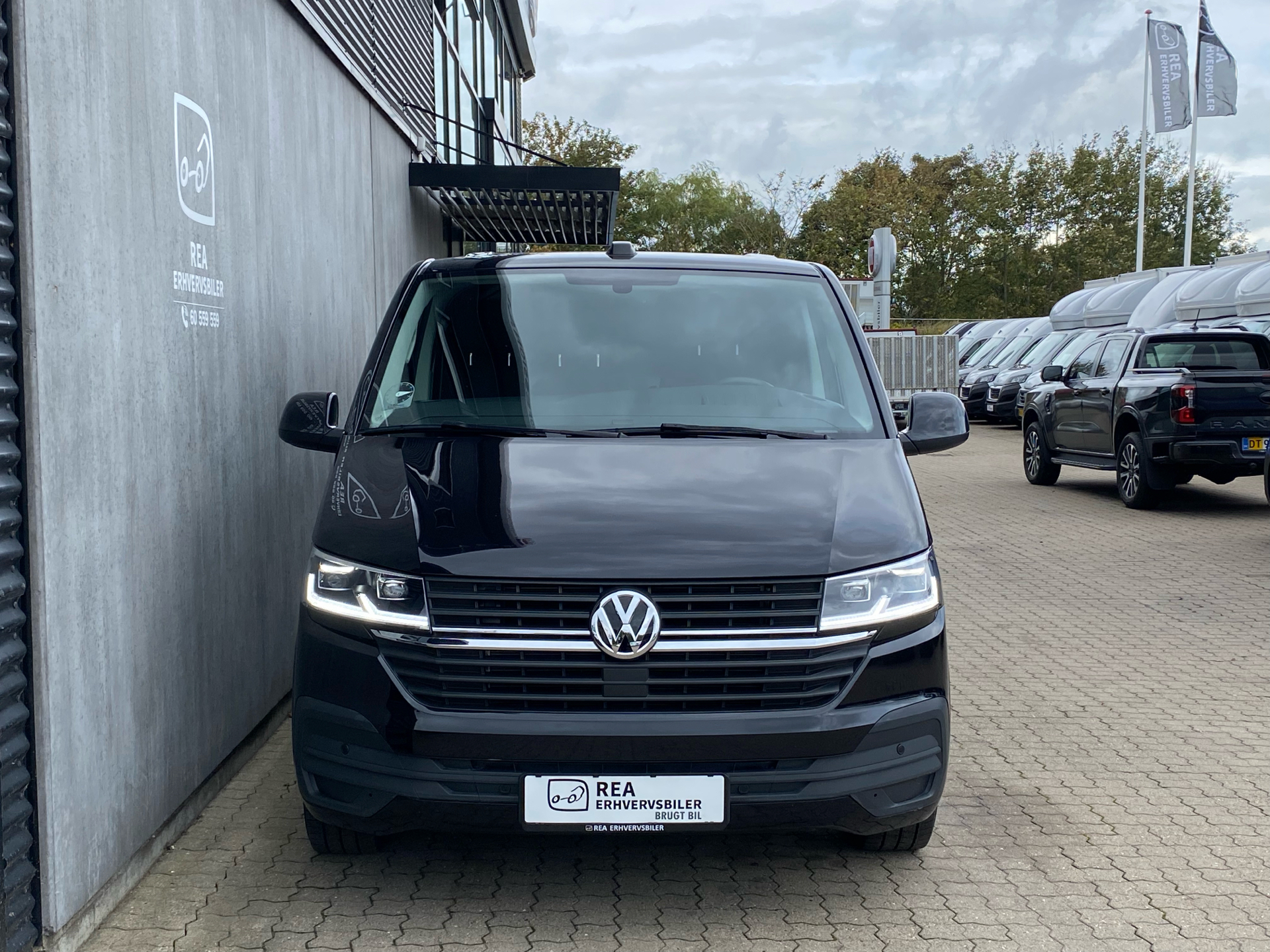 Billede af VW Transporter Lang 2,0 TDI BMT DSG 204HK Van 7g Aut.