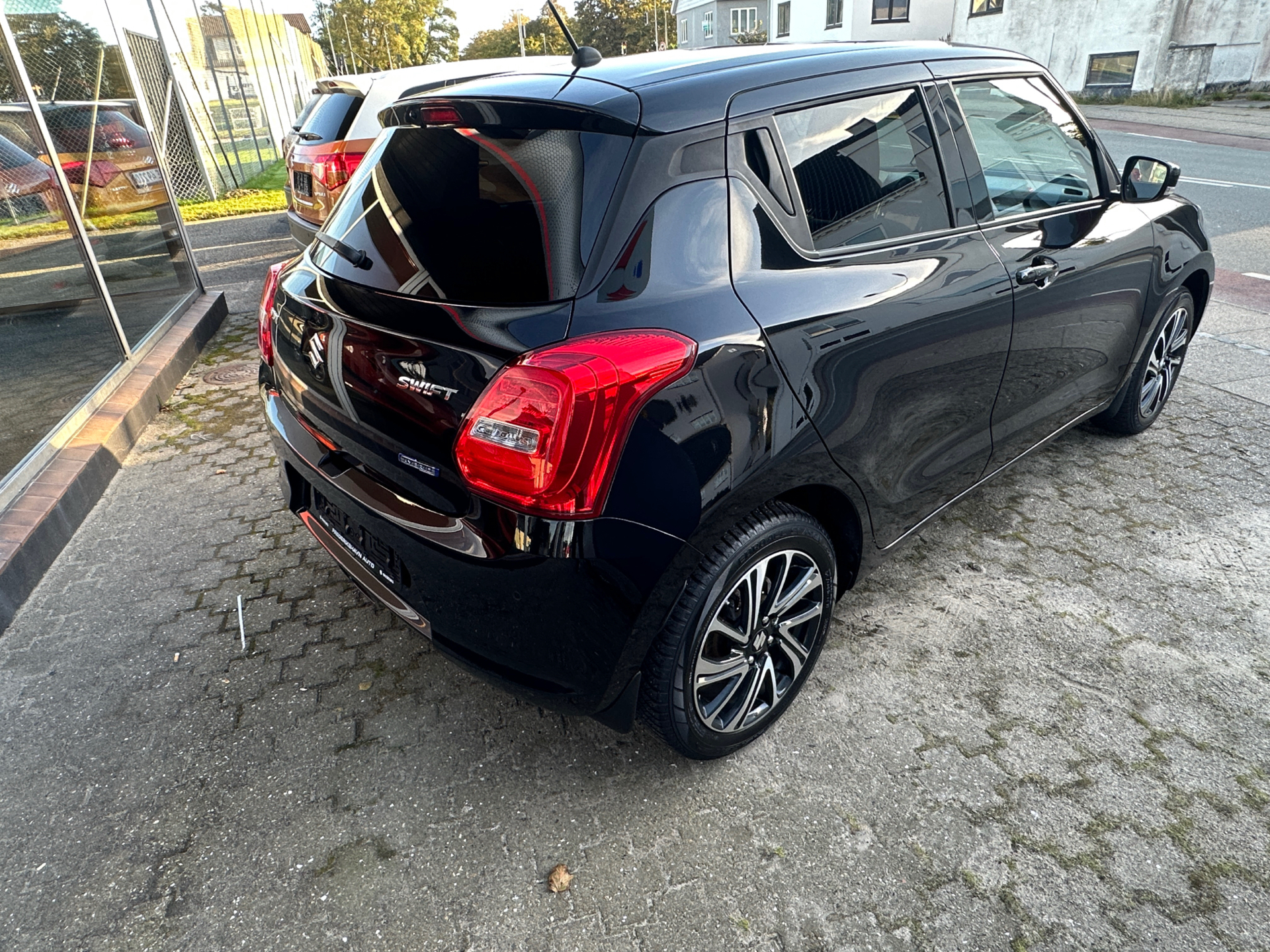 Billede af Suzuki Swift 1,2 Dualjet  Mild hybrid Exclusive AEB SKY 83HK 5d