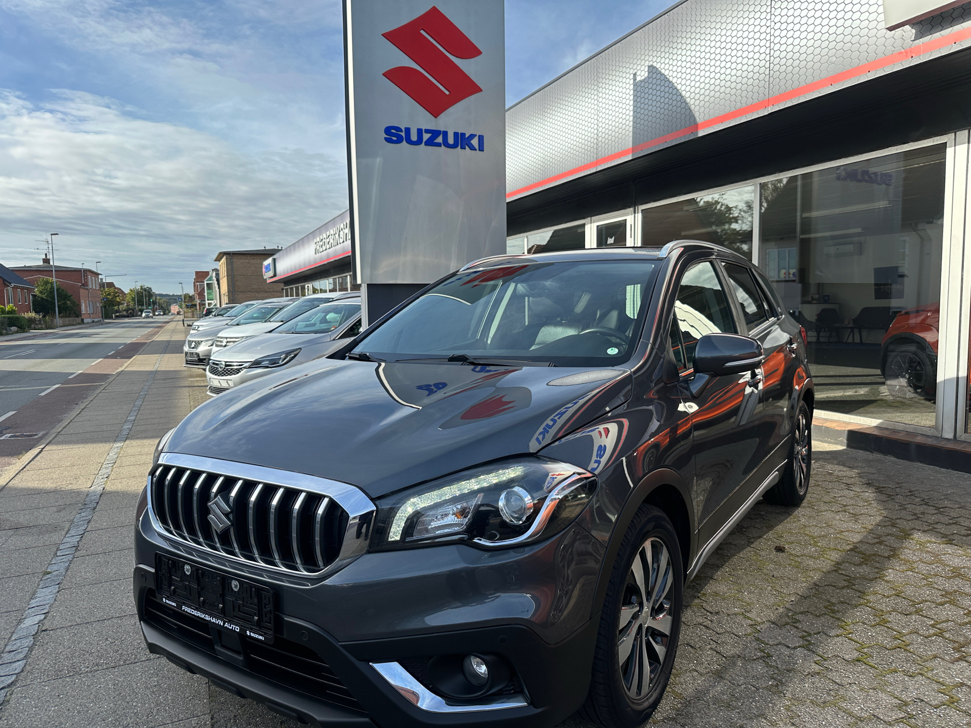 Billede af Suzuki S-Cross 1,0 Boosterjet Exclusive 112HK 5d 6g Aut.