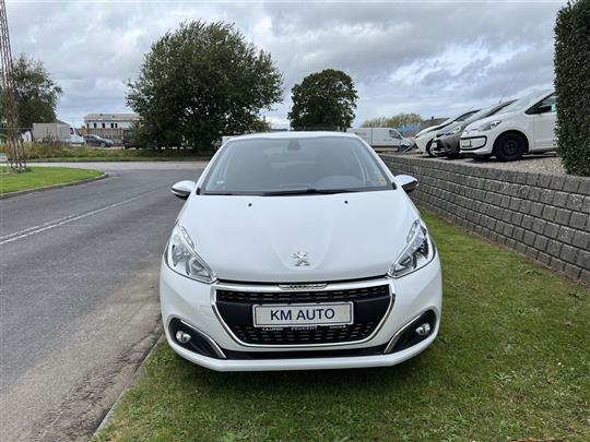 Peugeot 208 1,6 BlueHDi Desire 100HK 5d