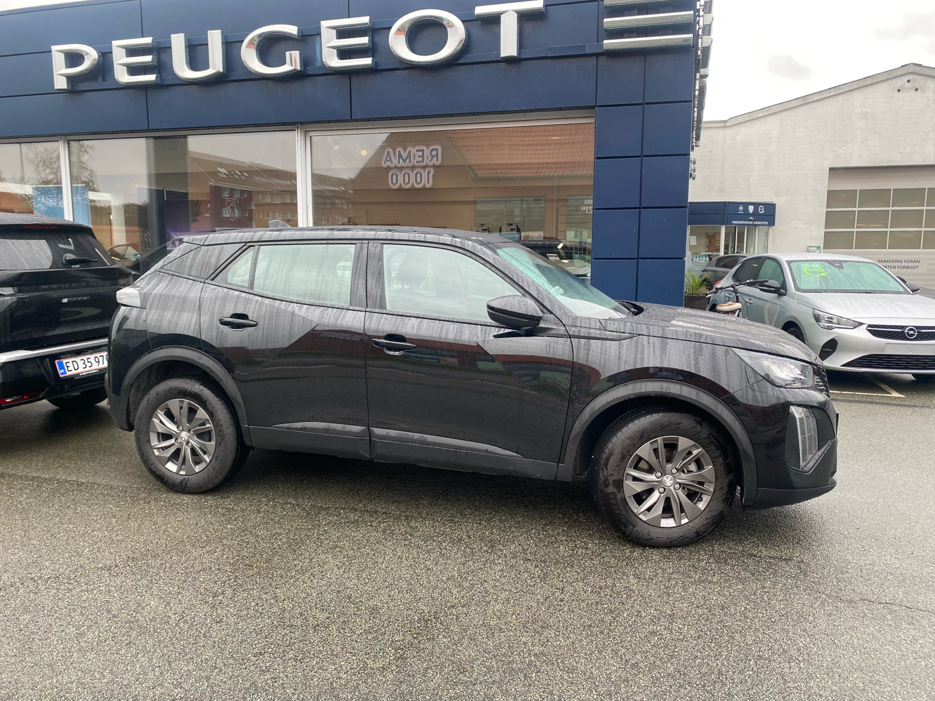 Billede af Peugeot 2008 1,2 PureTech Black Limited 100HK 5d 6g