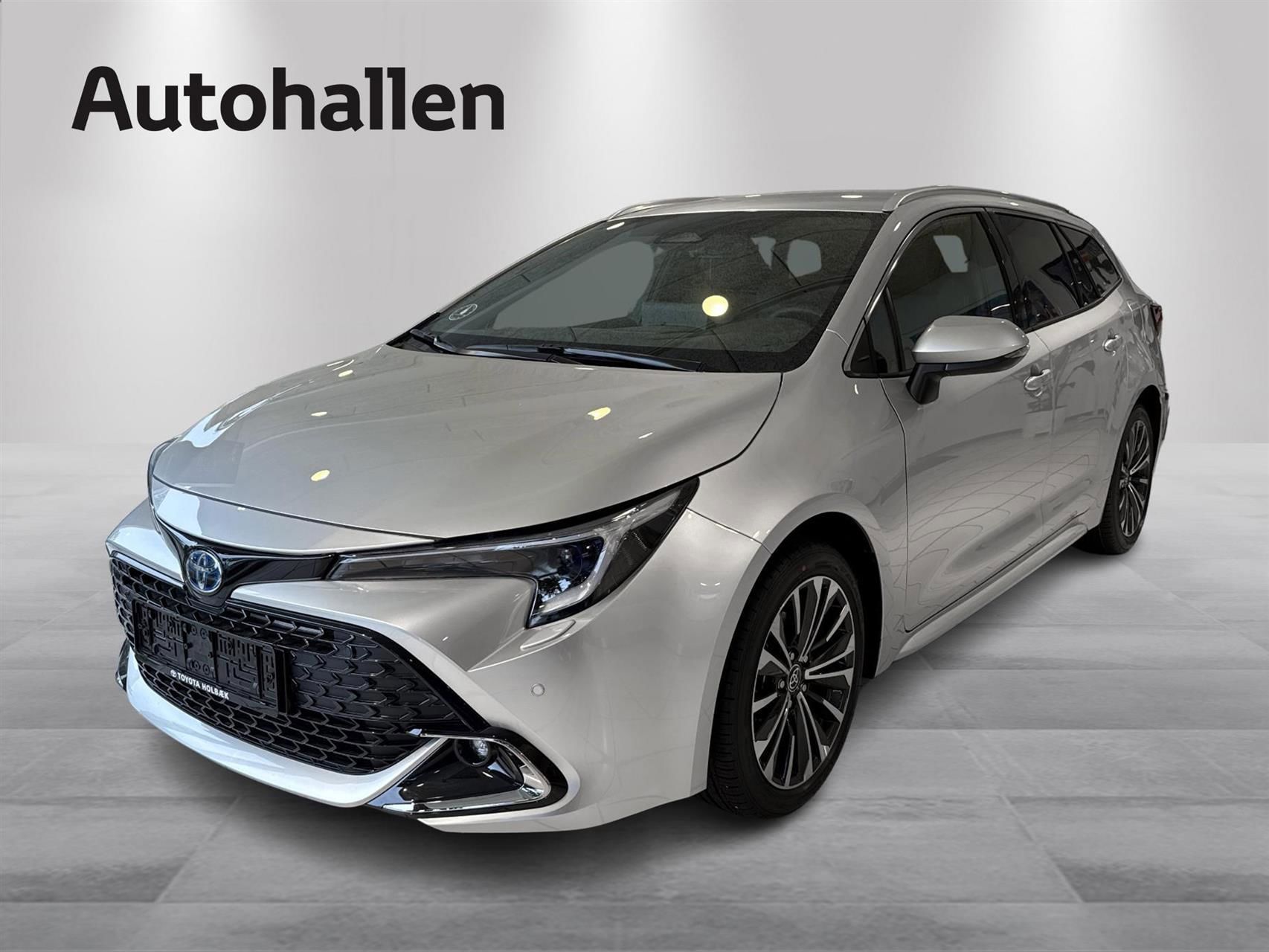 Billede af Toyota Corolla Touring Sports 1,8 Hybrid Style E-CVT 140HK Stc Trinl. Gear