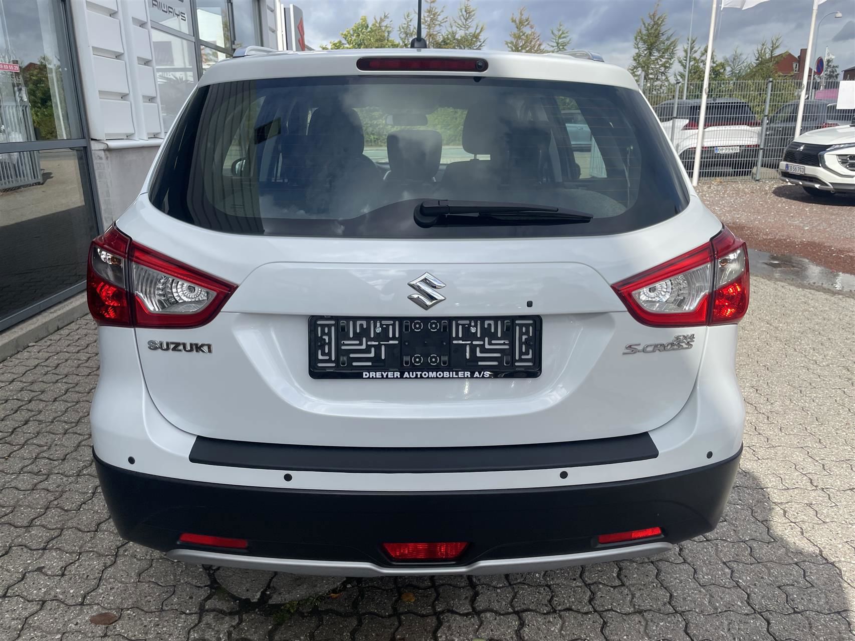 Billede af Suzuki S-Cross 1,6 16V GL+ 120HK 5d