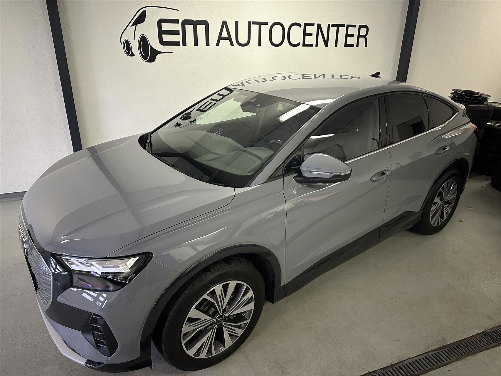 Billede af Audi Q4 Sportback 50 E-tron Attitude Quattro 299HK 5d Aut.