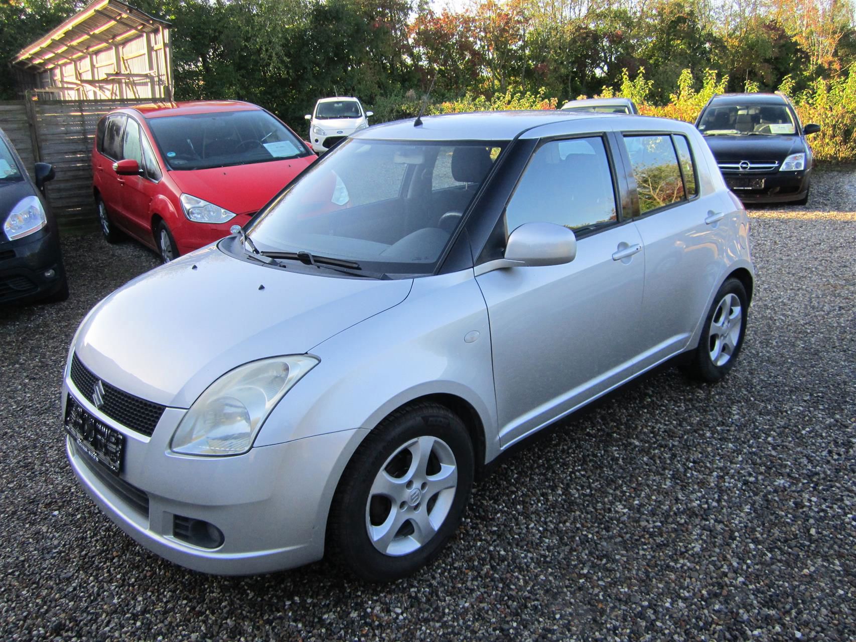 Billede af Suzuki Swift 1,5 GL 102HK 5d