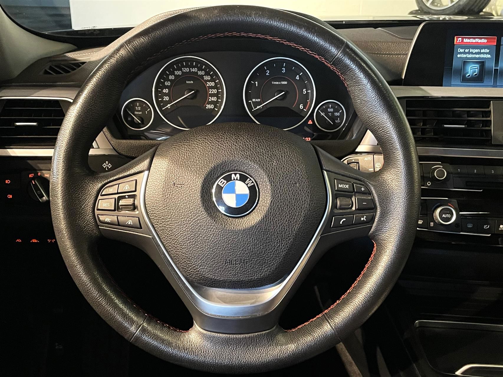 Billede af BMW 320d Touring 2,0 D Sport Line Steptronic 190HK Stc 8g Aut.