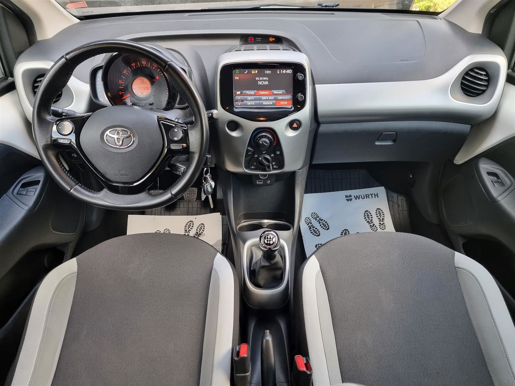 Billede af Toyota Aygo 1,0 VVT-I X-Play + X-Touch 69HK 5d