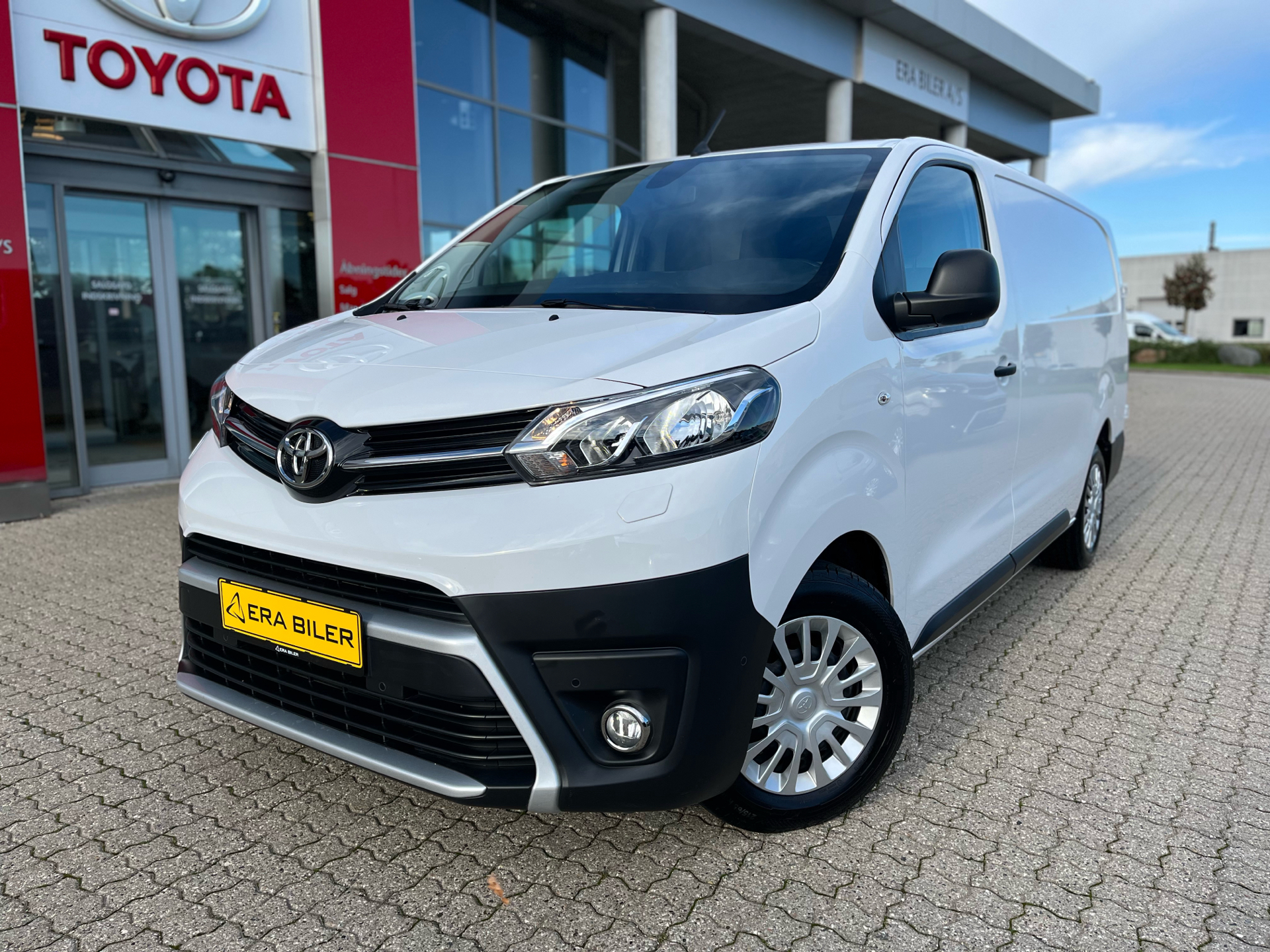 Billede af Toyota Proace Long 2,0 D Comfort Master 144HK Van 6g