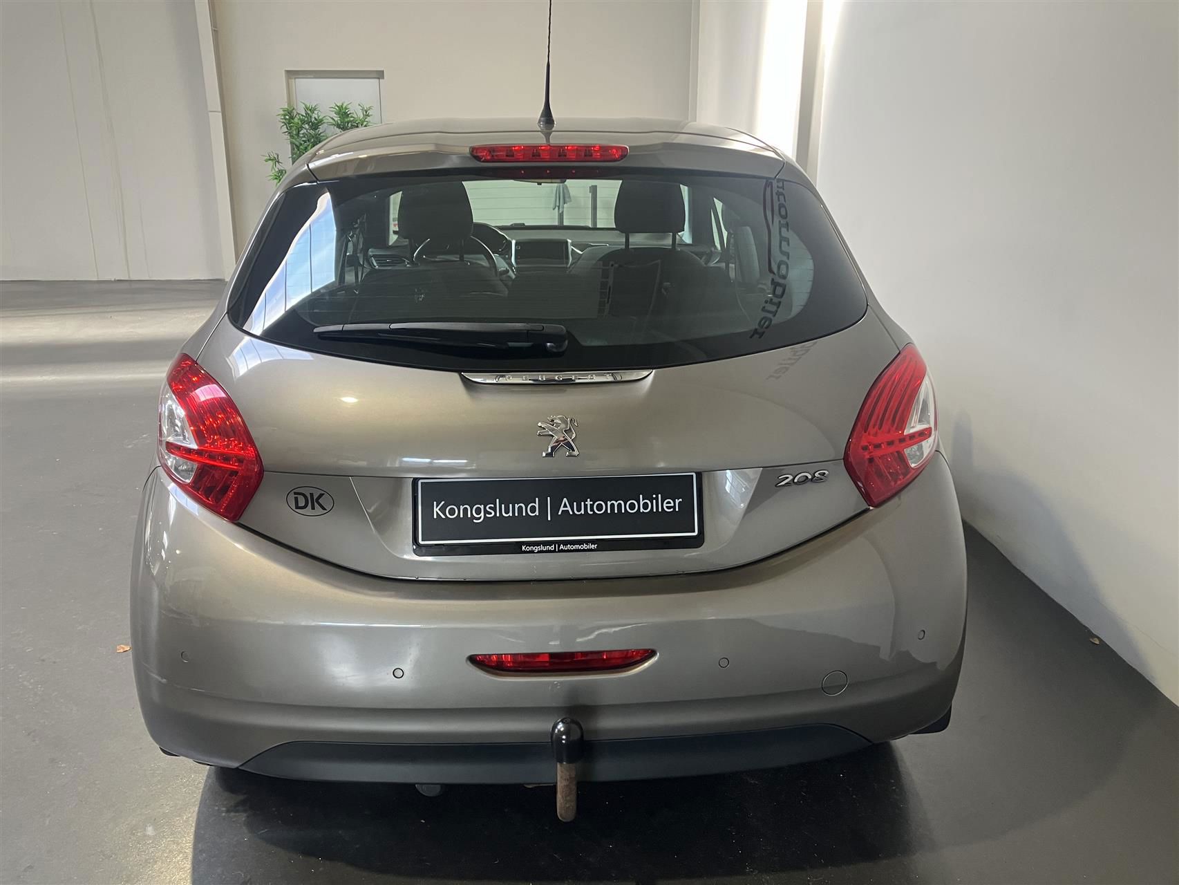 Peugeot 208 2013