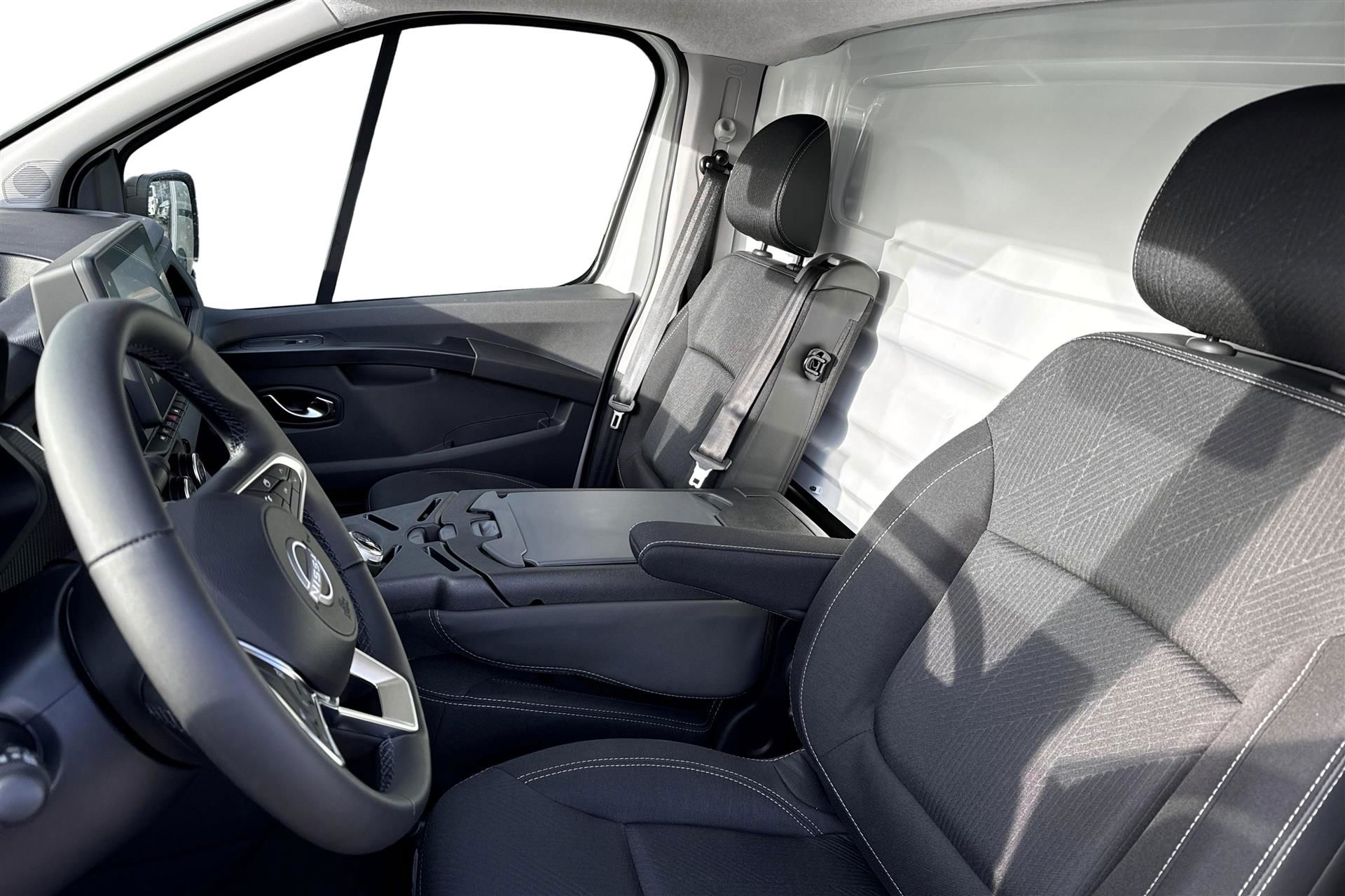 Billede af Nissan Primastar L2H1 2,0 DCi N-Connecta 150HK Van 6g