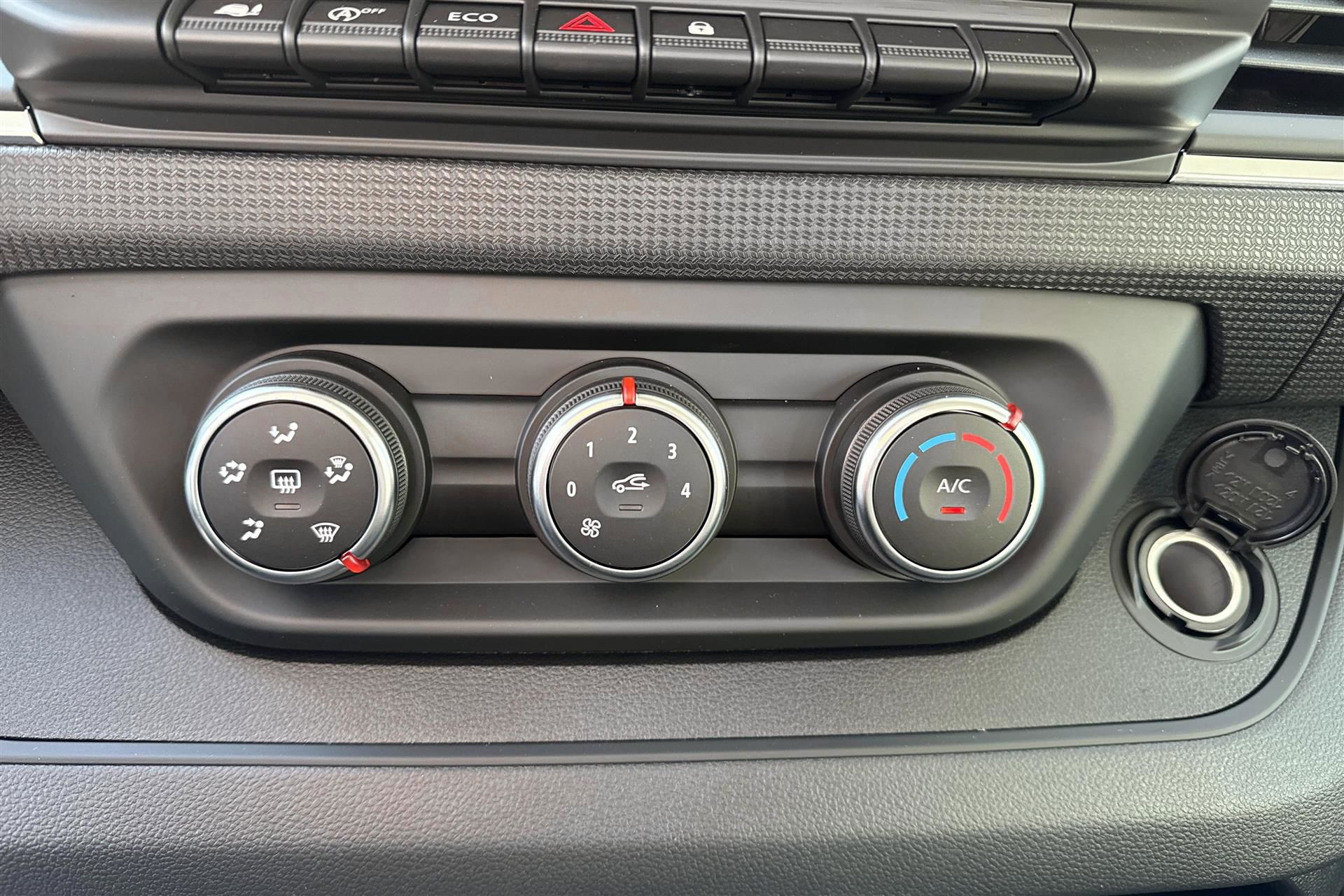 Billede af Nissan Primastar L2H1 2,0 DCi N-Connecta 150HK Van 6g