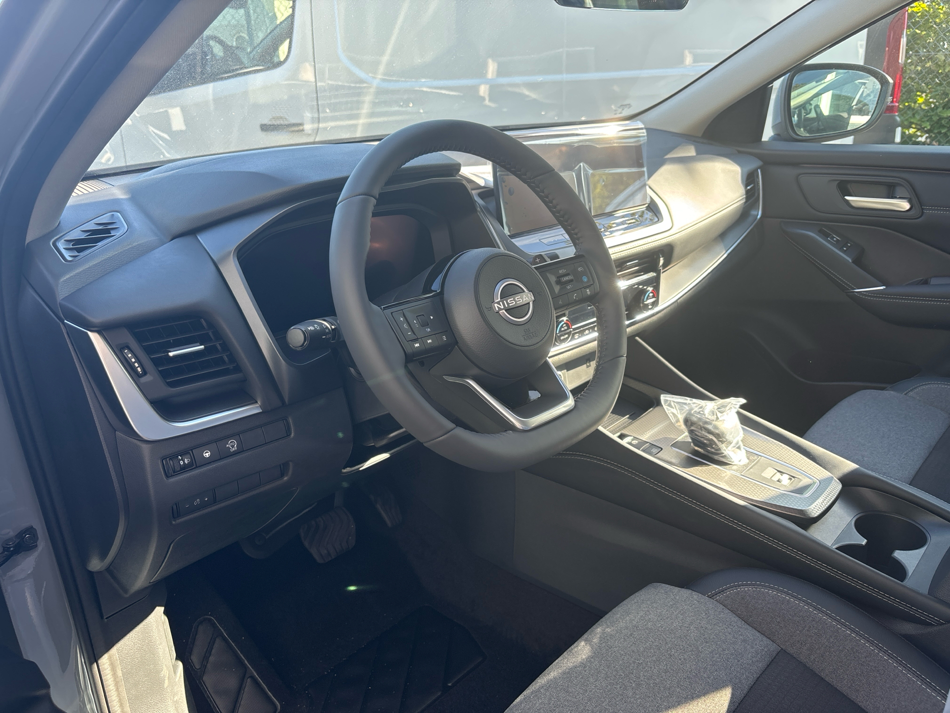 Billede af Nissan Qashqai 1,3 MHEV  Mild hybrid N-Connecta X-Tronic 158HK 5d 7g Aut.