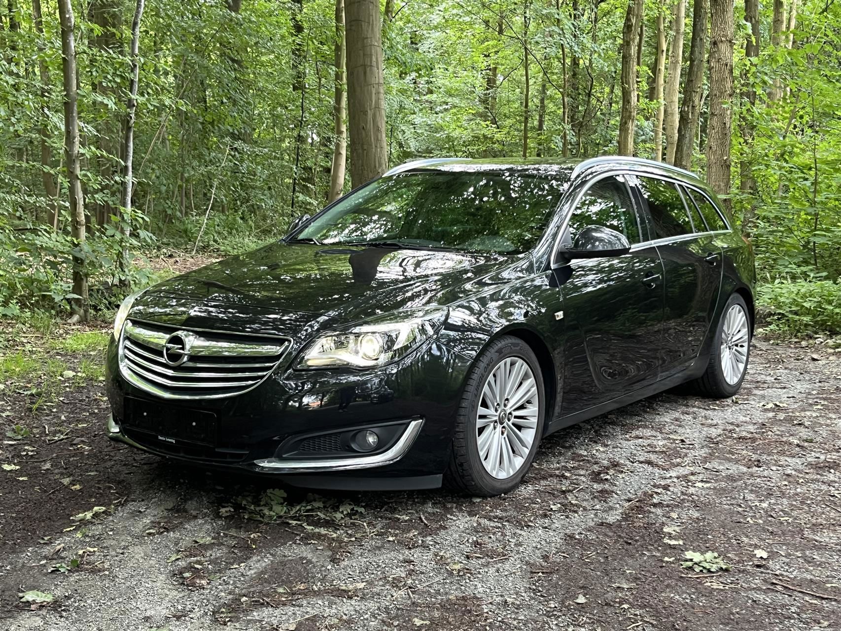 Billede af Opel Insignia Sports Tourer 2,0 CDTI Cosmo 163HK Stc 6g Aut.