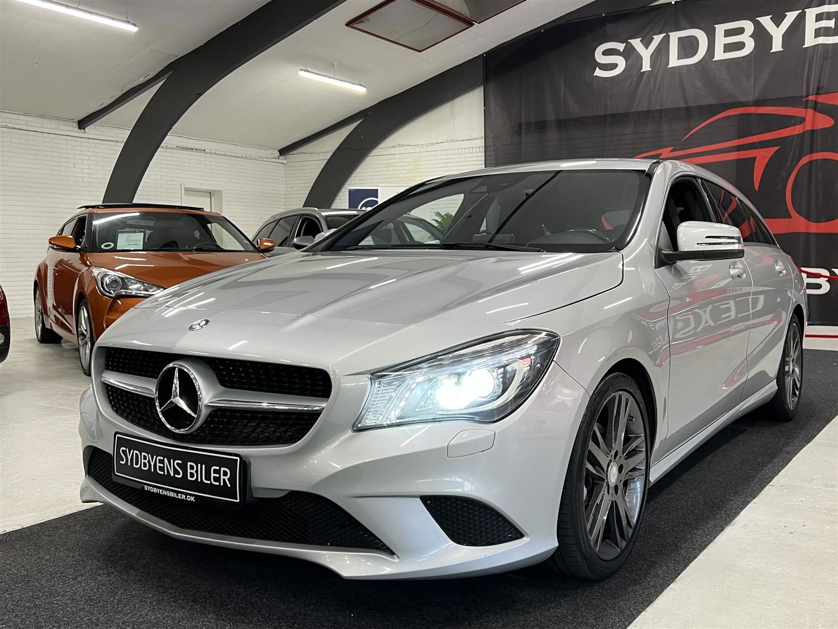 Mercedes-Benz CLA200 d 2016