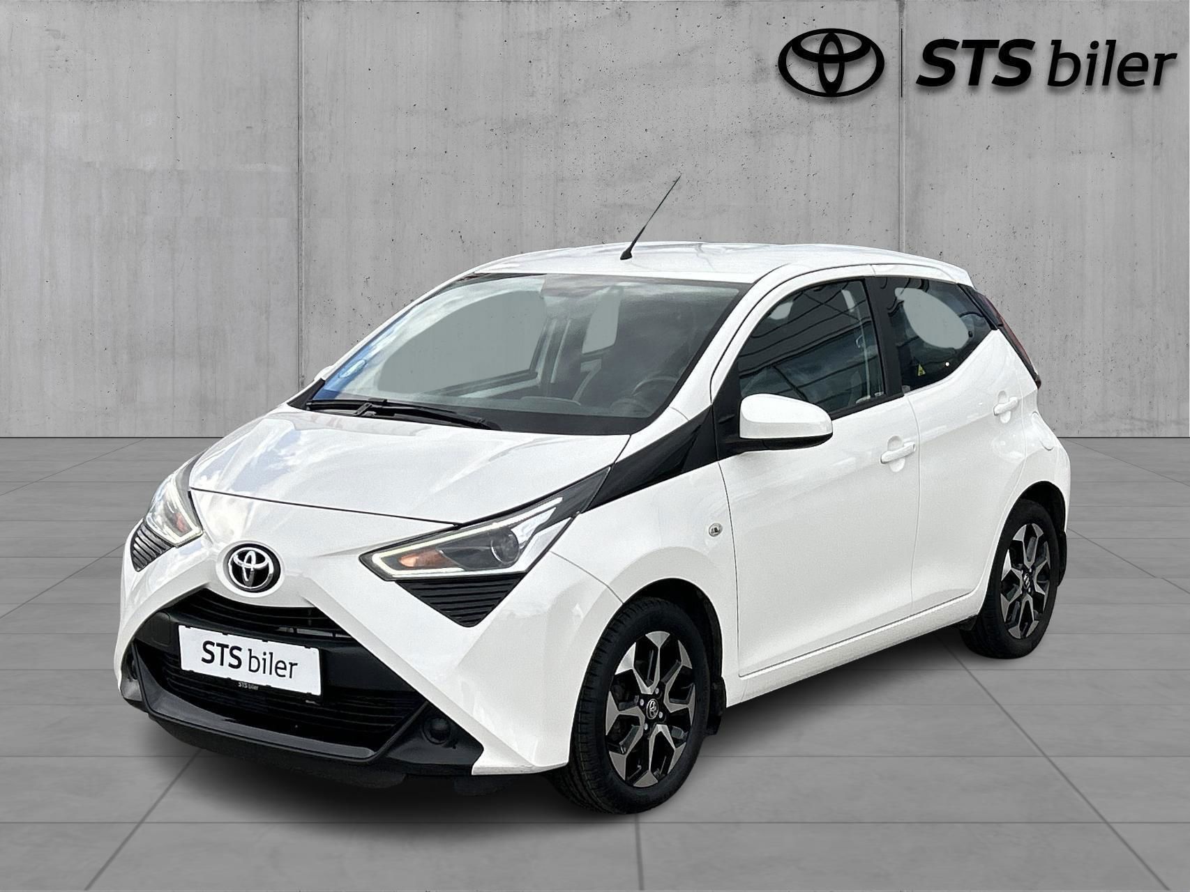 Billede af Toyota Aygo 1,0 VVT-I X-plore DAB+ 72HK 5d