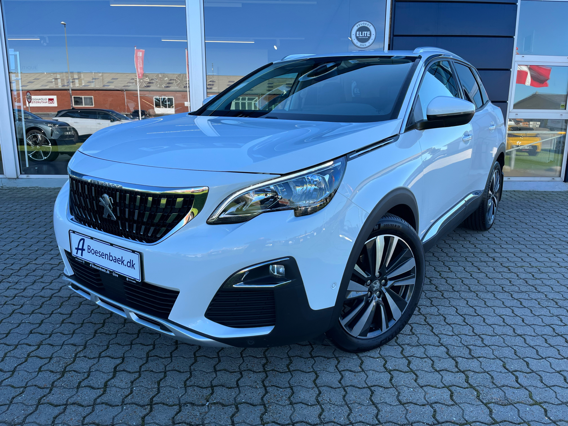 Billede af Peugeot 3008 1,5 BlueHDi Selection Pack EAT8 130HK 5d 8g Aut.