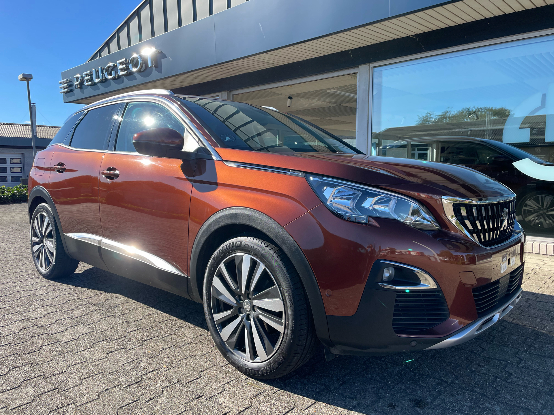 Billede af Peugeot 3008 1,6 BlueHDi Allure 120HK 6g