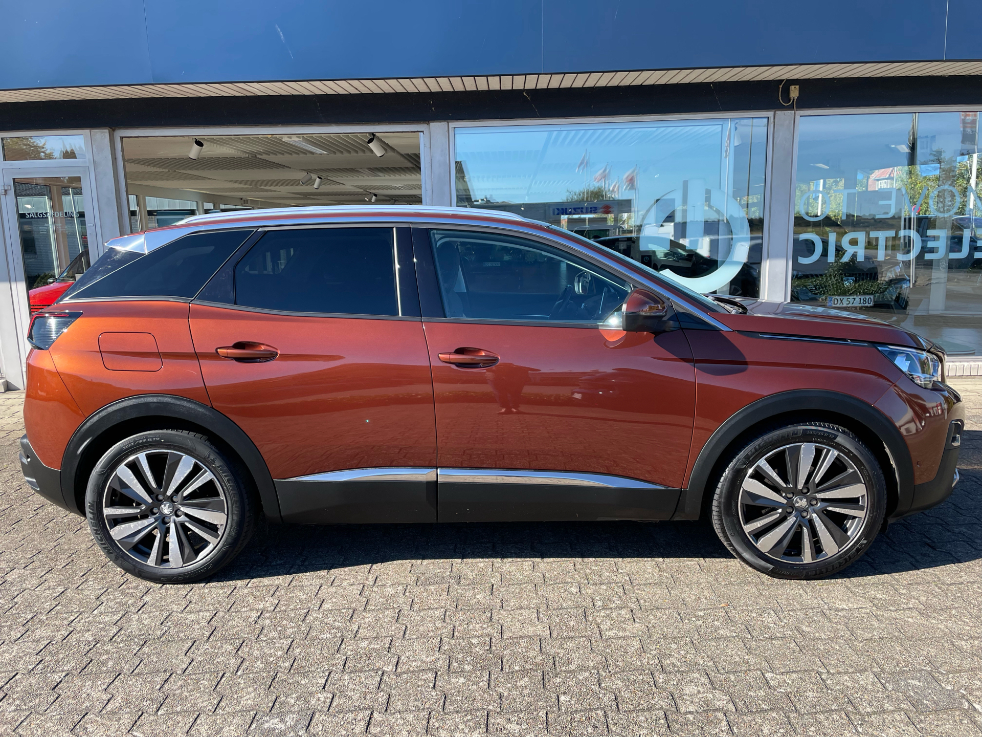 Billede af Peugeot 3008 1,6 BlueHDi Allure 120HK 6g