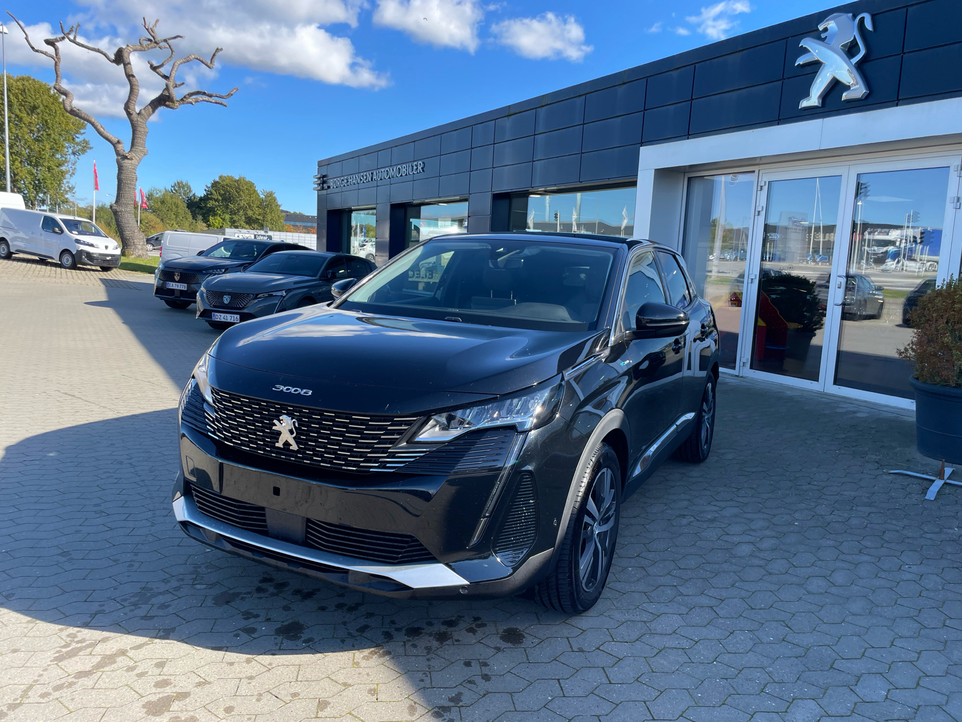 Billede af Peugeot 3008 1,6 PureTech  Plugin-hybrid Selection Sport EAT8 225HK 5d 8g Aut.