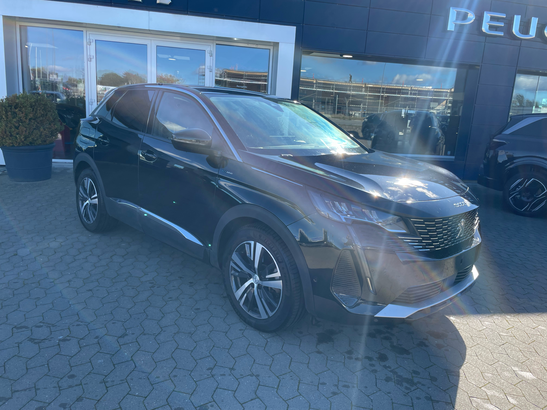 Billede af Peugeot 3008 1,6 PureTech  Plugin-hybrid Selection Sport EAT8 225HK 5d 8g Aut.