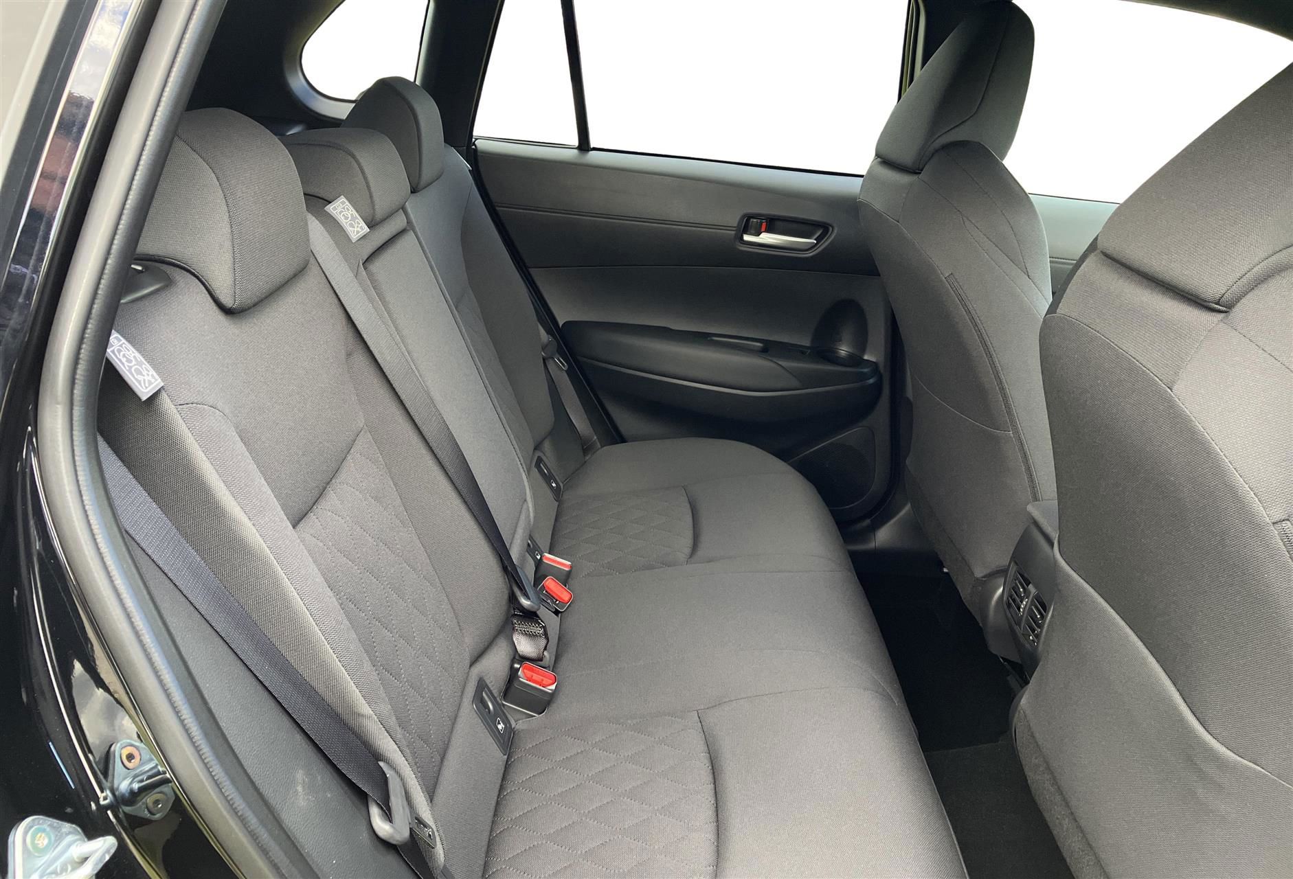 Billede af Toyota Corolla Cross 1,8 Hybrid Style Comfort 140HK 5d Aut.