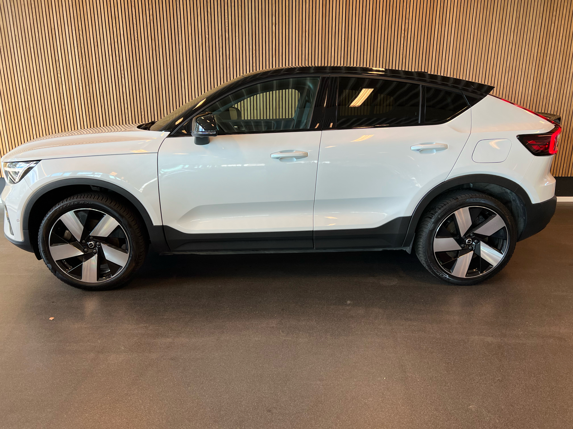 Billede af Volvo C40 P8 Recharge Twin Pro AWD 408HK 4d Aut.