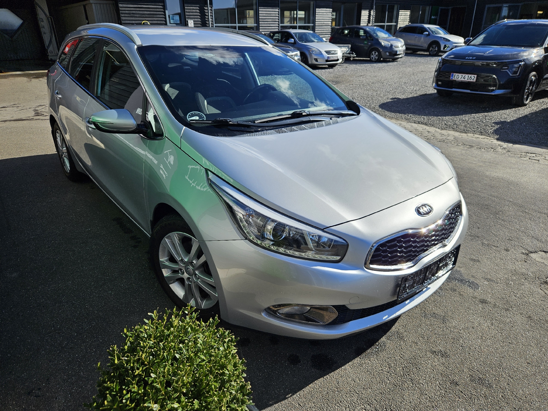 Billede af Kia Ceed SW 1,6 GDI Premium DCT 135HK Stc 6g Aut.